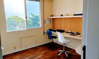 Imagem 6: Apartamento para venda possui 216 metros quadrados com 4 quartos