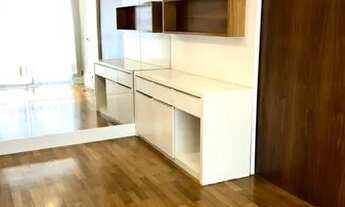 Imagem 2: Lindíssimo apartamento! Pleno de armários!!