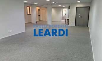 Imagem: CONJ. COMERCIAL - JARDIM EUROPA - SP