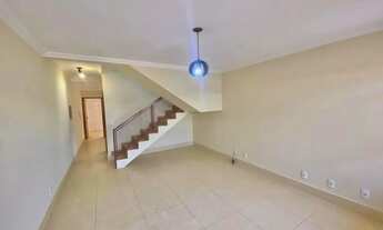 Imagem 3: Casa à Venda no Bairro Bassan Ampla, Funcional e Bem Localizada