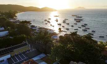 Imagem 7: À venda: Galeria com 7 lojas locadas e casa com piscina na Rua das Pedras, Armação dos Búz