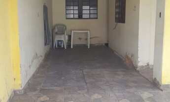 Imagem 3: Vende -se uma excelente casa, de 450.000 por 370.000, não percam essa grande oportunidade