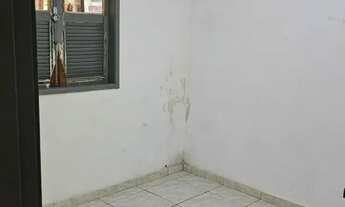 Imagem 4: Imóvel para aluguel possui 45 metros quadrados com 3 quartos em Gloria - Petrópolis - RJ