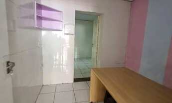 Imagem 7: Imóvel comercial na Rua Síria, 4 salas, banheiro