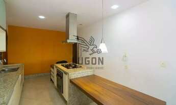 Imagem 3: A Exclusividade de 280m² na Melhor Localização da Praia do Canto