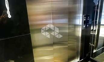 Imagem 3: Apartamento diferenciado na Meia Praia em Itapema com 3 suítes e 3 vagas de garagem