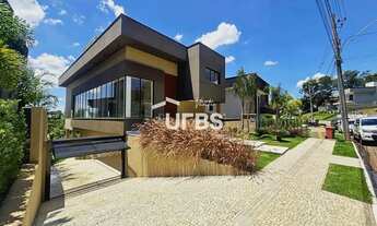 Imagem 2: Sobrado Triplex Condomínio do Lago