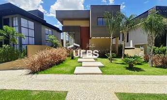 Imagem: Sobrado Triplex Condomínio do Lago