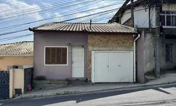 Imagem: Casa com 3 quartos no centro de Florianópolis
