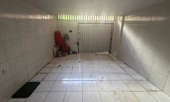 Imagem 2: Duplex bem localizada em rua sem saída paralelo a av. leste-oeste