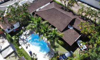 Imagem: Casa na praia com piscina