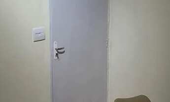 Imagem 4: SALA COMERCIAL MOBILIADA COM AR CONDICIONADO PRONTA PARA TRABALHAR