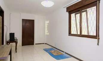 Imagem 6: Casa para alugar no Laranjal, Pelotas/RS. Com 220 m². 2 quartos, 1 vaga. Copa, cozinha, ch