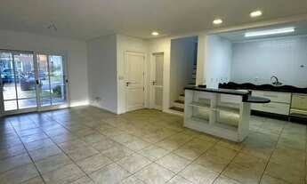 Imagem 2: Sobrado à venda no condomínio Condado de 03 dormitório..