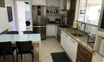 Imagem 4: LINDA SOBRADO EM CONDOMÍNIO FECHADO-CENTRO DE PALHOÇA-SC