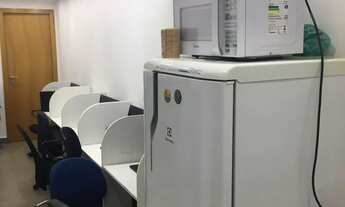 Imagem 4: Sala Comercial Mobiliada de 35m2