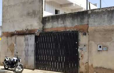 Imagem 2: Imóvel para venda tem 200 metros quadrados com 3 quartos em Ceilândia Norte - Brasília - D