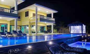 Imagem: Exclusividade! Vila luxuosa com piscina
