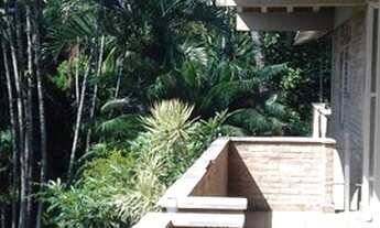 Imagem 6: Sobrado para venda possui 300 metros quadrados com 5 quartos