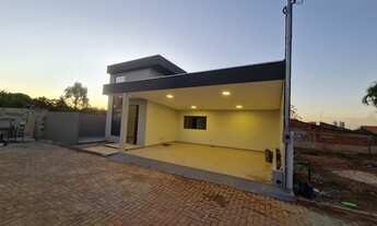 Imagem 3: ATENÇÃO! URGENTE! Linda casa moderna! Arniqueira! Alto padrão! 3Quartos! Cond. Fechado!