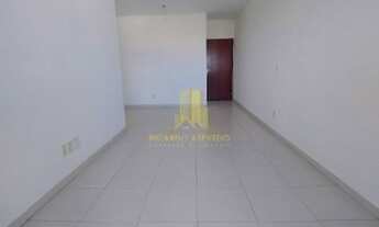 Imagem 3: Apartamento com 03 quartos, suíte, varanda e banheiro de serviços