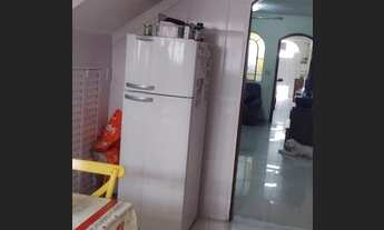 Imagem 6: Sobrado para venda tem 102 metros quadrados com 3 quartos