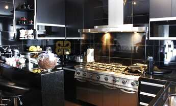 Imagem 6: Casa para Venda em Bauru, Vila Brunhari, 3 dormitórios, 3 suítes, 4 banheiros, 2 vagas