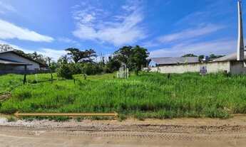 Imagem: Lote com 288m², face norte no Balneário