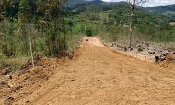 Imagem 4: Terreno com documentação