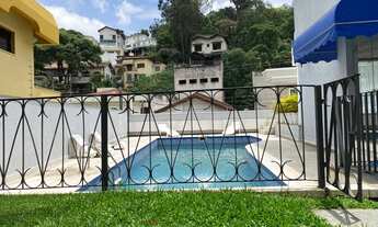 Imagem 3: Lindo Sobrado com 4 quartos duas suítes, e espaço com piscina