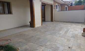 Imagem 2: TÉRREA - PRÓX. COLÉGIO CORAÇÃO DE JESUS