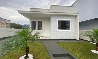 Imagem: Casa com 3 dormitórios e suíte no Vale