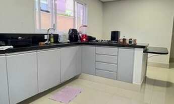 Imagem 6: Sobrado com 4 suítes - Condomínio Florais Cuiabá - Excelente localização