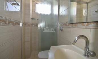 Imagem 7: APARTAMENTO com 2 dormitórios para alugar com 60m² por R$ 1.300,00 no bairro Água Verde