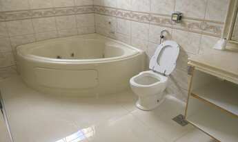 Imagem 6: Casa para venda tem 346 metros quadrados com 4 suítes em Setor Jaó - Goiânia - GO