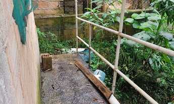 Imagem: Casa 02 Quartos, 1 Banho, 2 Vagas, Lote