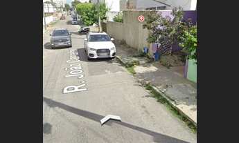 Imagem 4: Casa com 242 m2 em Terreno de 589m2, 4 Q na Rua João Carvalho Aceita AP de 3 Suítes na