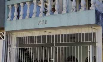 Imagem 2: Sobrado para venda possui 166 metros com 2 quartos em Jardim - Santo André - SP