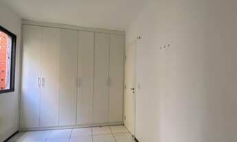 Imagem 5: Apartamento para venda com 57 m com armários w com 2 quartos em Calhau