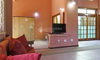 Imagem 1: PORTO ALEGRE - Casa Padrão - Ipanema