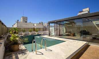 Imagem 3: Cobertura triplex na Praia de Icaraí, Vista mar, 750m², 5 suítes, elevador, lazer completo