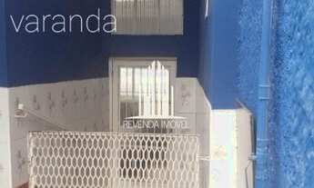 Imagem 5: Área construída 190m² Quartos 2 Banheiros 2 Vagas na garagem 3 Detalhes do imóvel Armários