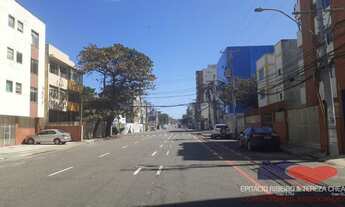 Imagem 4: Quarto e Sala com varanda e vista mar