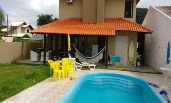 Imagem: CASA COM PISCINA BALNEÁRIO CAMBORIÚ p
