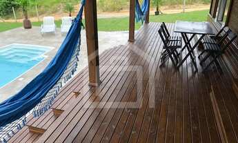 Imagem 3: Linda Casa com Piscina a Venda!