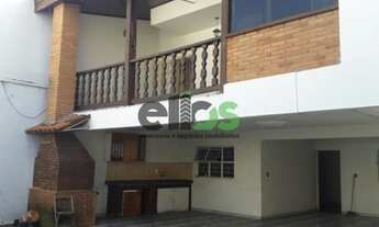 Imagem 4: Casa c/ 03 dormitórios, 01 suíte máster, sala c/ lareira e quintal c/ churasqueira para lo