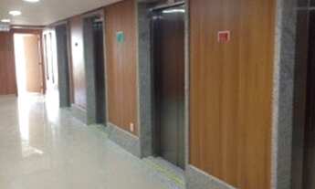 Imagem 2: SALA COM 316 M2 NO HANGAR BUSINESS PARK, SITUADO NA AVENIDA PARALELA, PERTINHO DO AEROPORT