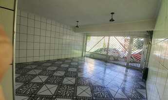 Imagem 2: Sobrado à venda com 02 casas no mesmo quintal Jd. Veloso Permuta de menor valor