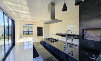 Imagem 4: Linda Casa à venda no Condomínio Engenho Velho com 3 suítes e Finíssimo Acabamento em Nova