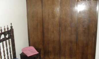 Imagem 5: APTO AMPLO , A 100 mts da PRAIA , armarios embutidos no qtos em jacaranda